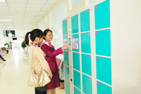 免费存包处 免费存包处