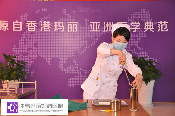 �������ܱ���